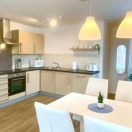 Large Modern 3 Bedroom City Centre Apartment ,Free Parking Liverpool Exterior foto